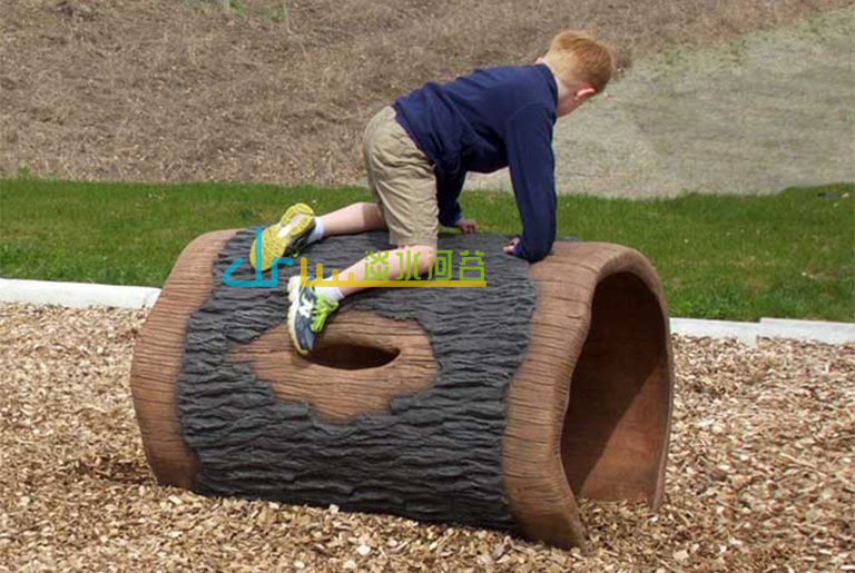 幼兒園爬行樹洞是怎么制作的看北京廠家工藝