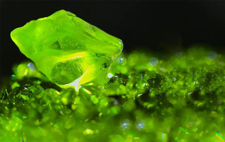 綠顏色的水晶